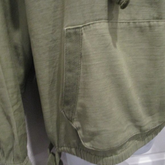 AMERICAN EAGLE OUTFITTERS PULLOVER HOOD NWT SMALL - Picture 2 of 7